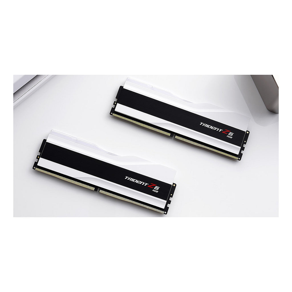 G.Skill Trident Z 32GB DDR5-6400 DIMM (F5-6400J3039G16GX2-TZ5RW)